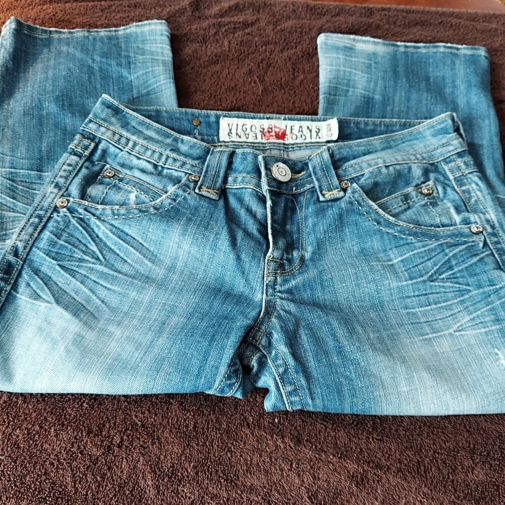 Viggos jeans Dis-stressed Capris size 3/4